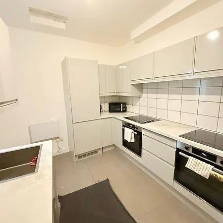 Wandsworth Guest Rooms 64 Лондон Экстерьер фото