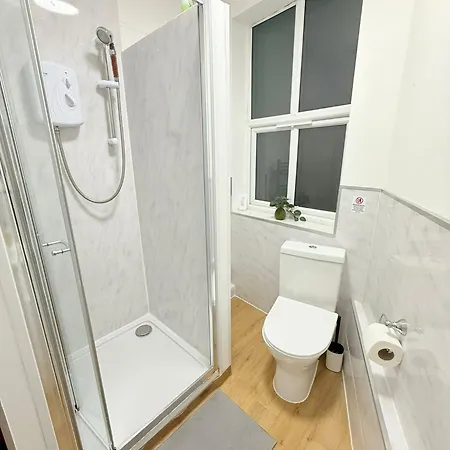 Wandsworth Guest Rooms 64 Лондон Экстерьер фото