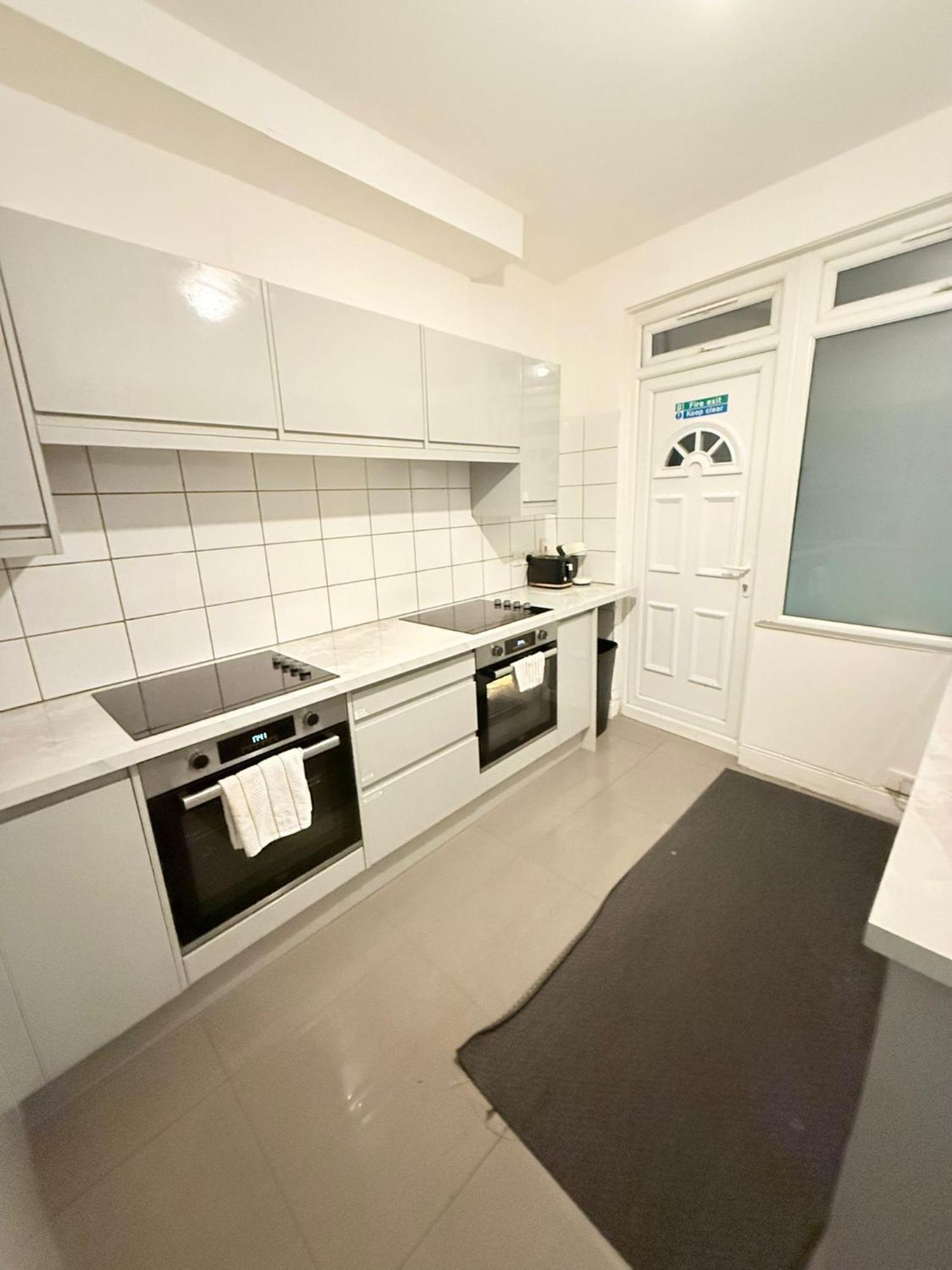 Wandsworth Guest 64 Проживание в семье Лондон