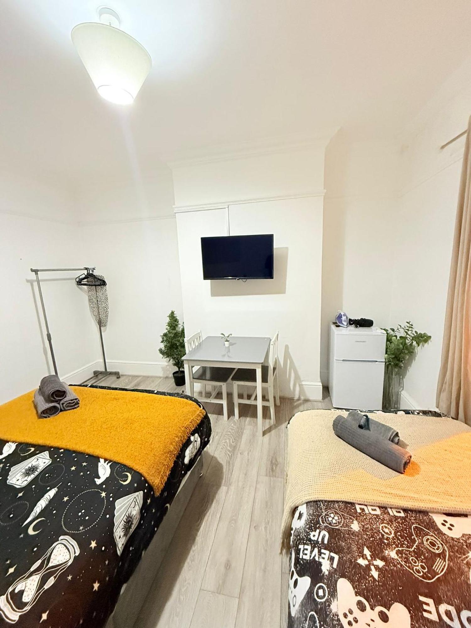 Wandsworth Guest 64 Проживание в семье *